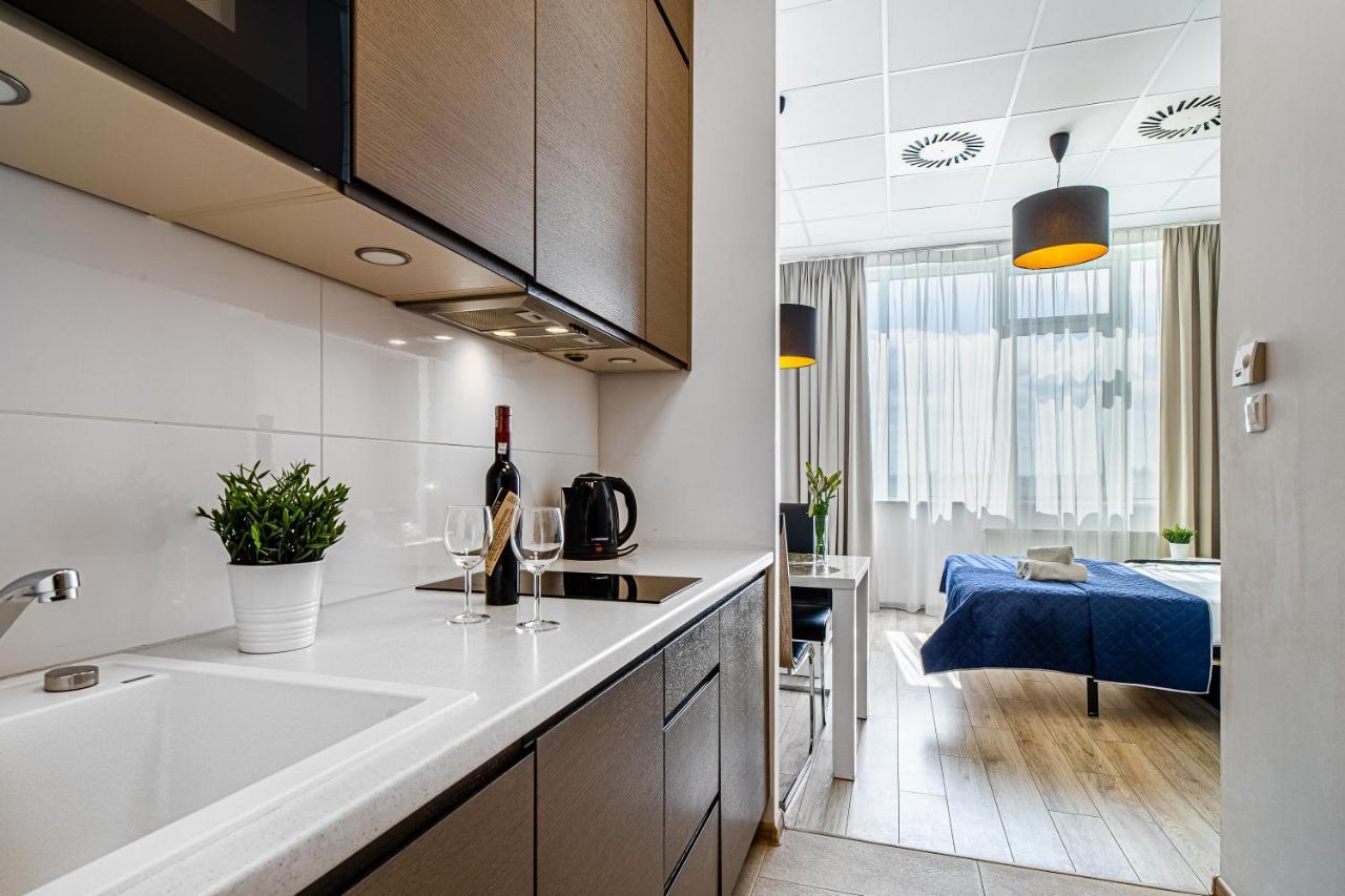 Varsovla Apartments Luaran gambar