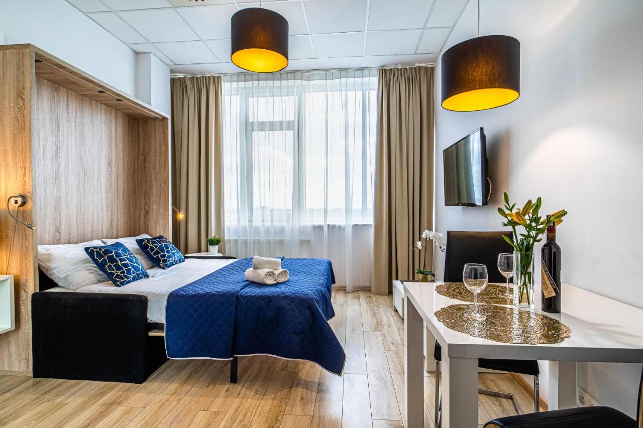 Varsovla Apartments Luaran gambar