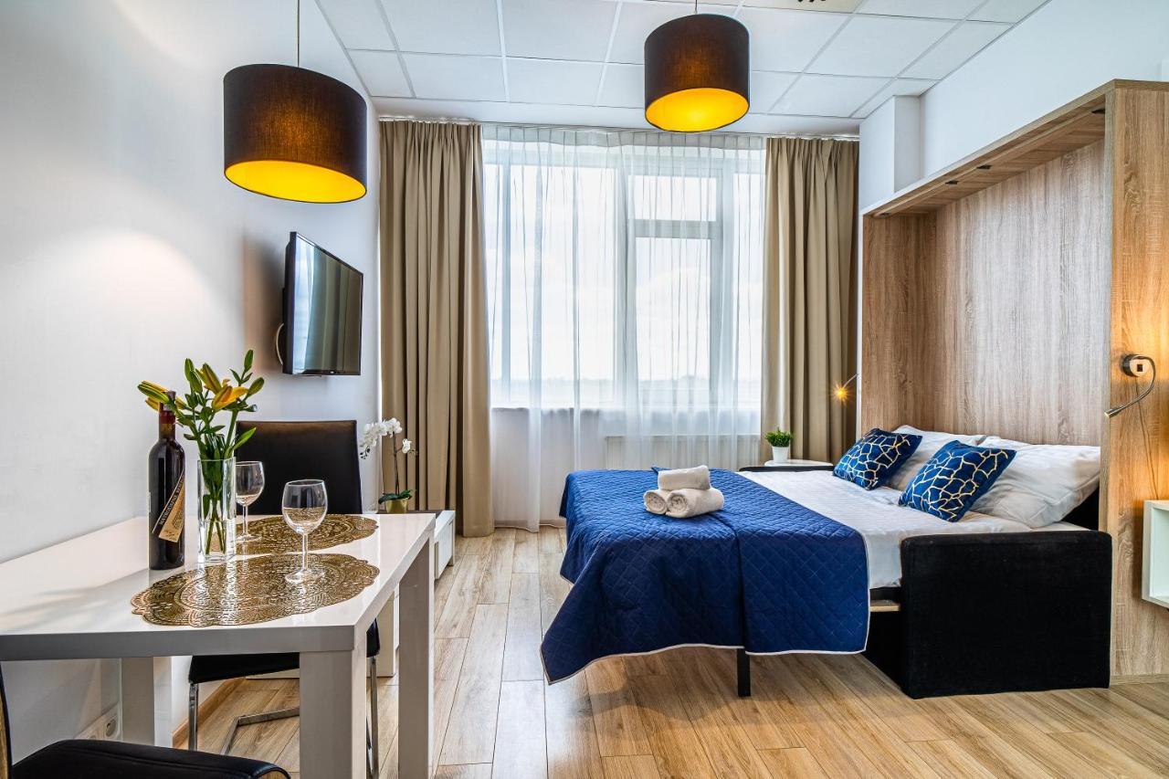 Varsovla Apartments Luaran gambar