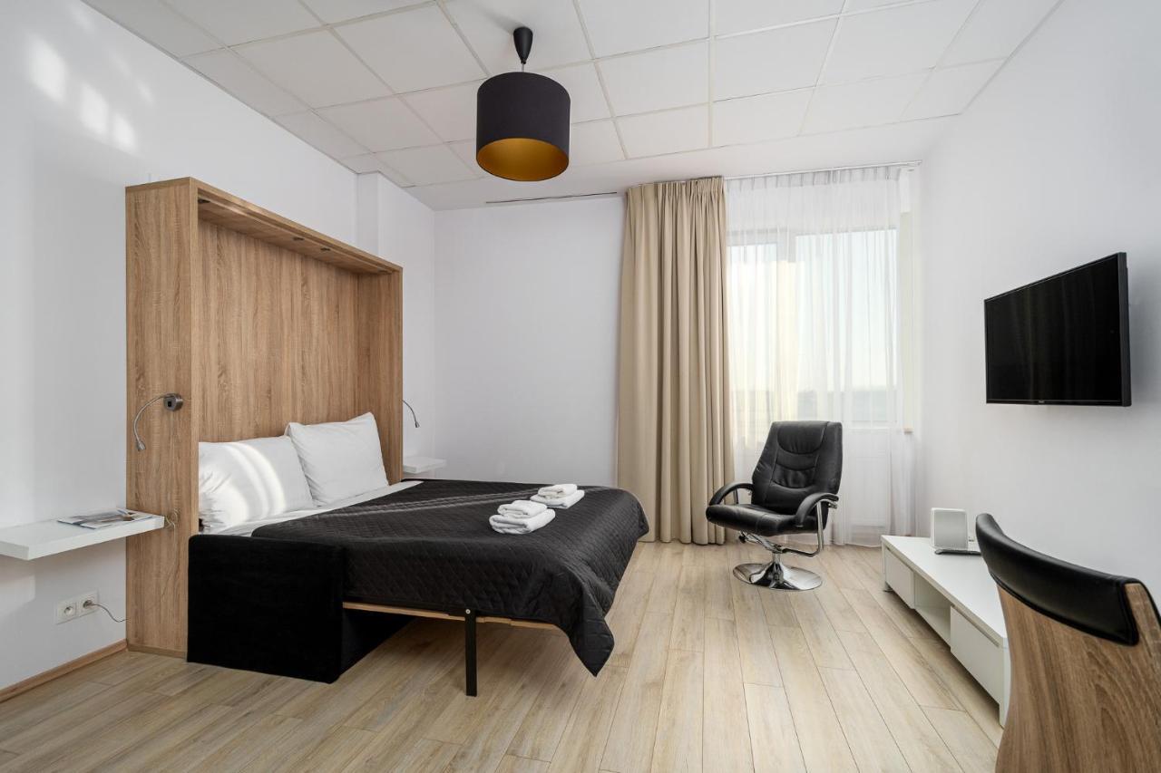 Varsovla Apartments Luaran gambar