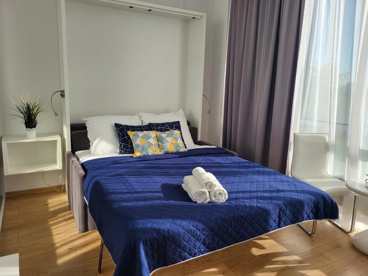 Varsovla Apartments Luaran gambar